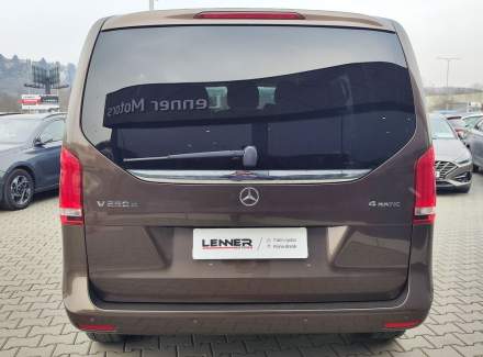 Mercedes-Benz - V-class