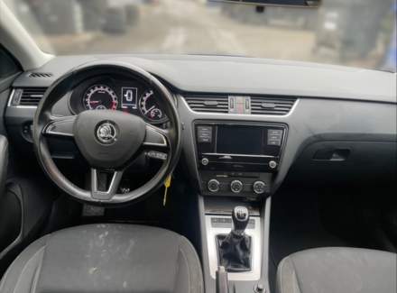 Škoda - Octavia