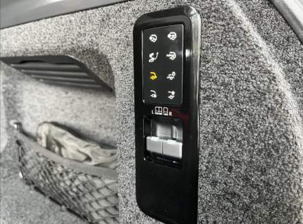 Land Rover - Range Rover