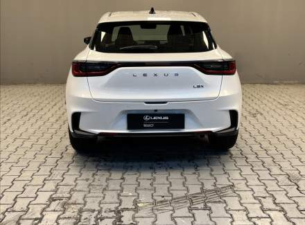 Lexus - LBX