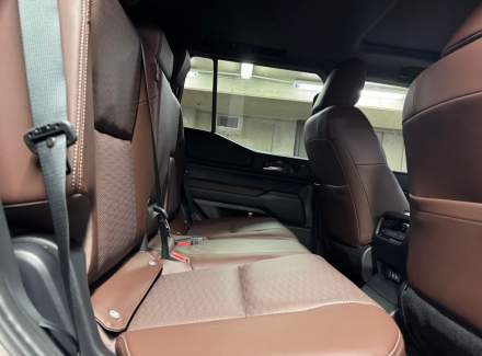 Toyota - Land Cruiser