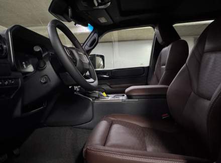 Toyota - Land Cruiser