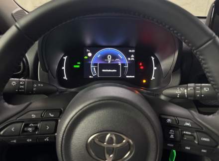 Toyota - Yaris Cross