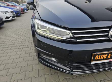 Volkswagen - Touran