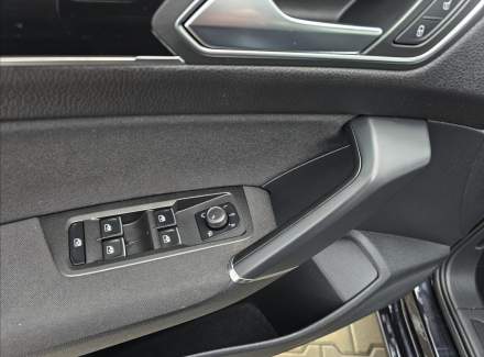 Volkswagen - Touran