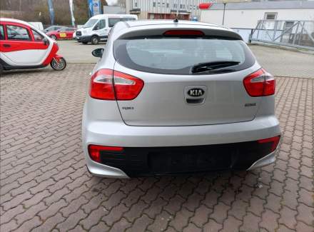 Kia - Rio