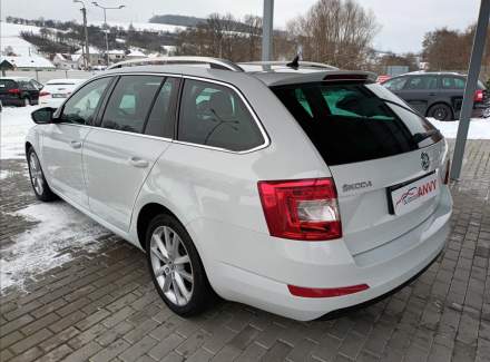 Škoda - Octavia