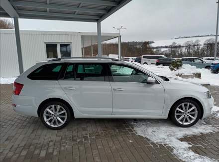 Škoda - Octavia