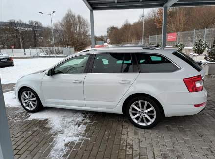 Škoda - Octavia