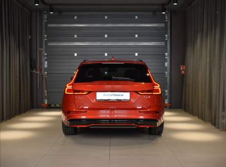 Volvo - V60