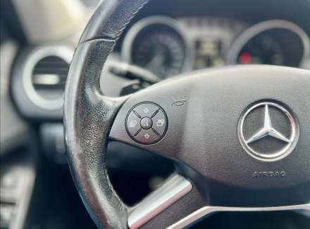 Mercedes-Benz - M-class