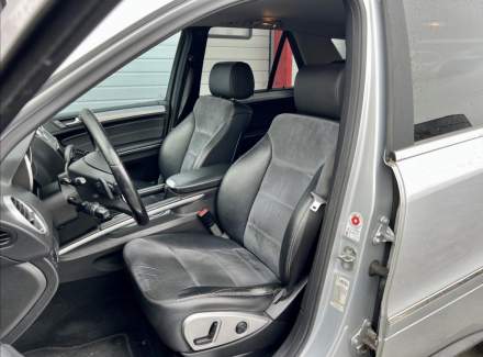 Mercedes-Benz - M-class