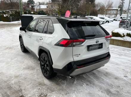 Toyota - RAV 4
