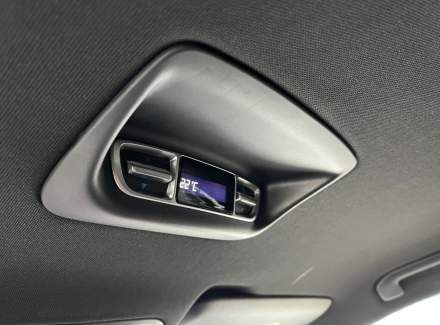 Mercedes-Benz - V-class