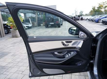 Mercedes-Benz - S-class