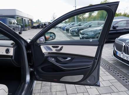 Mercedes-Benz - S-class