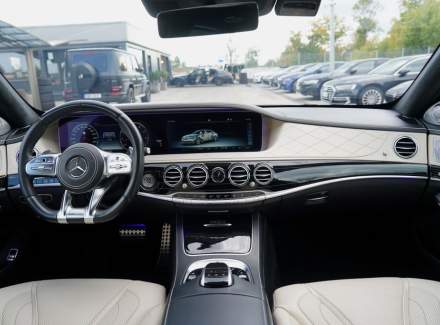 Mercedes-Benz - S-class