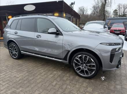 BMW - X7
