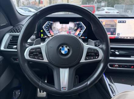 BMW - X7