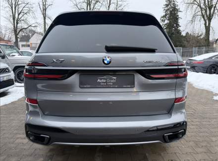 BMW - X7