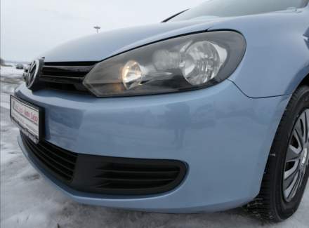 Volkswagen - Golf