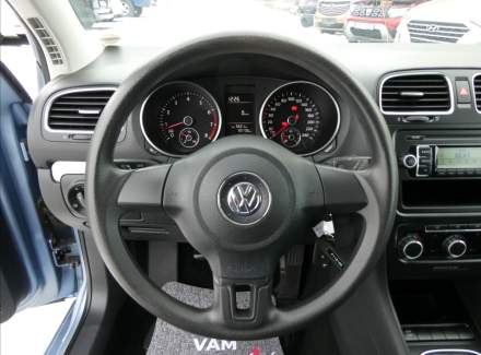 Volkswagen - Golf