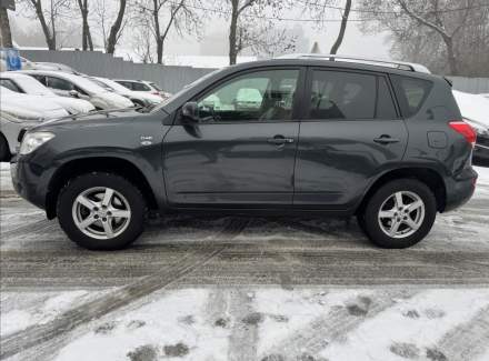 Toyota - RAV 4