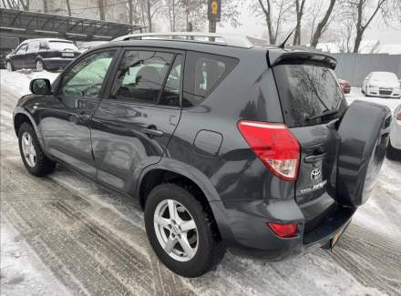 Toyota - RAV 4