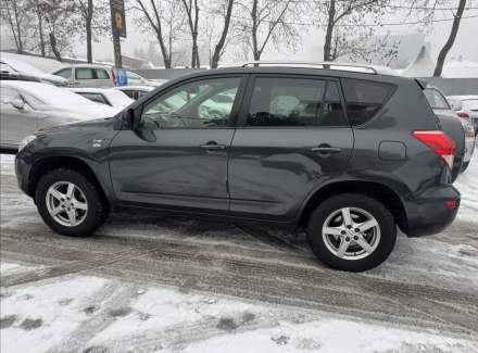 Toyota - RAV 4