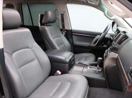 Toyota - Land Cruiser