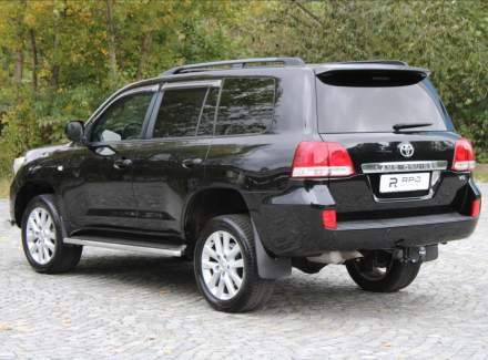 Toyota - Land Cruiser