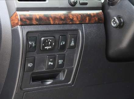 Toyota - Land Cruiser