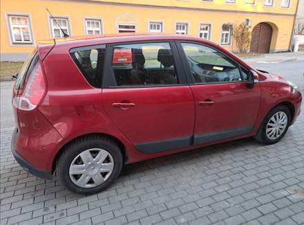 Renault - Scenic