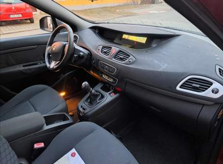 Renault - Scenic