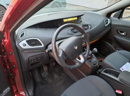 Renault - Scenic