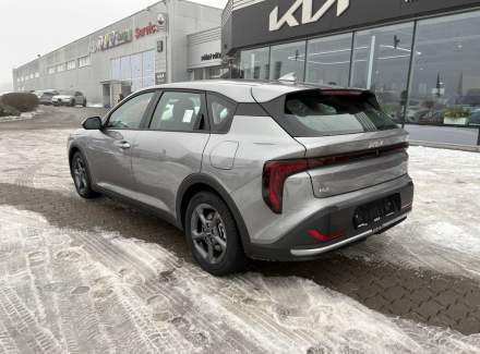 Kia - K4