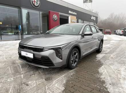 Kia - K4