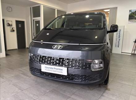 Hyundai - Staria