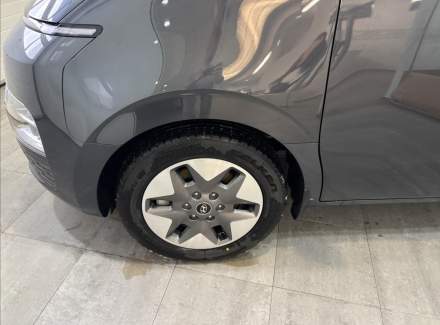 Hyundai - Staria