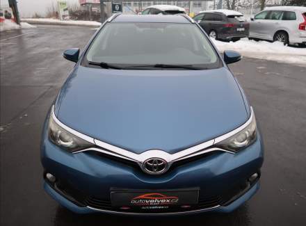 Toyota - Auris