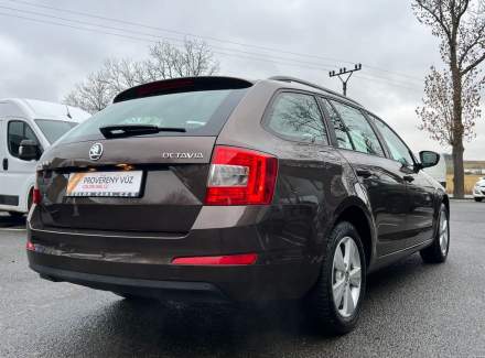 Škoda - Octavia
