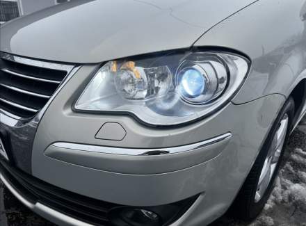 Volkswagen - Touran