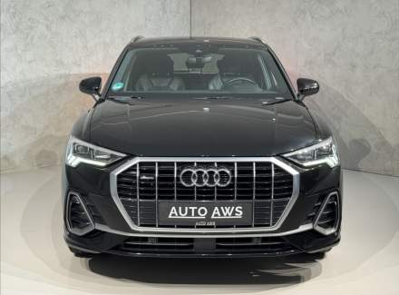 Audi - Q3