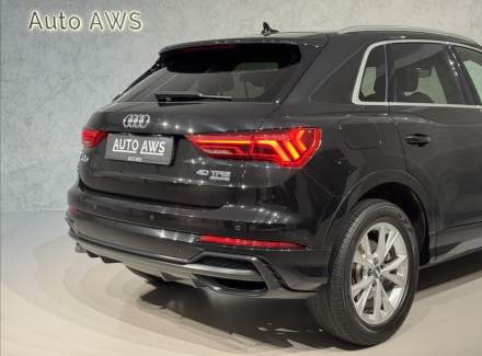 Audi - Q3