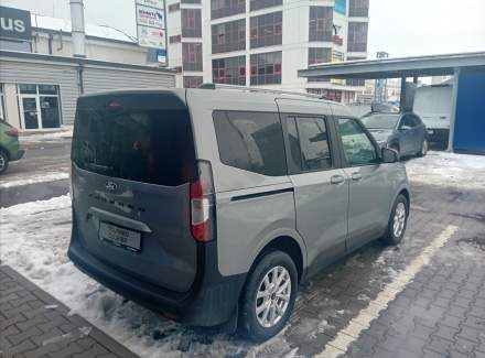Ford - Tourneo Courier