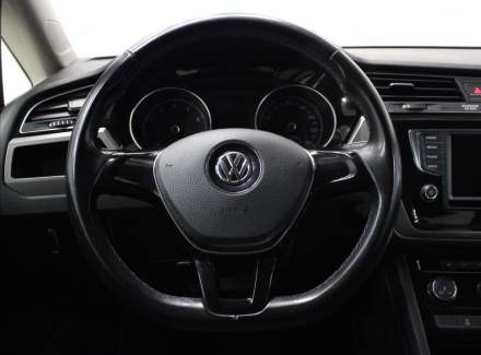 Volkswagen - Touran