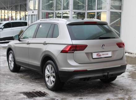 Volkswagen - Tiguan