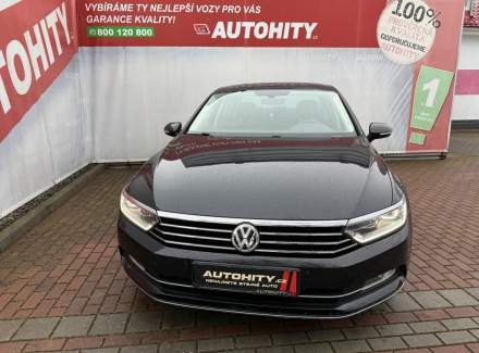 Volkswagen - Passat
