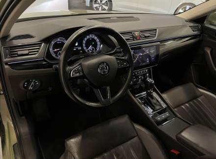 Škoda - Superb