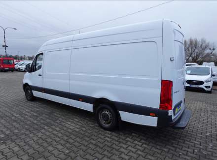 Mercedes-Benz - Sprinter
